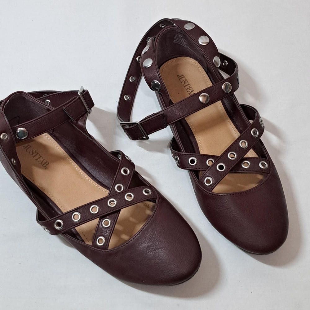 Just Fab Flats with Ankle Strap in Burgundy Size 9.5